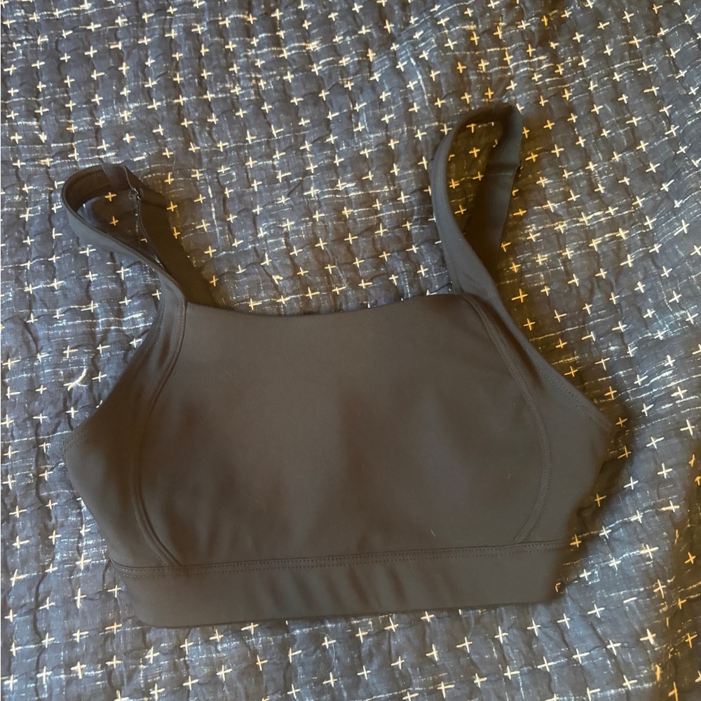Black Women’s Sports Bra